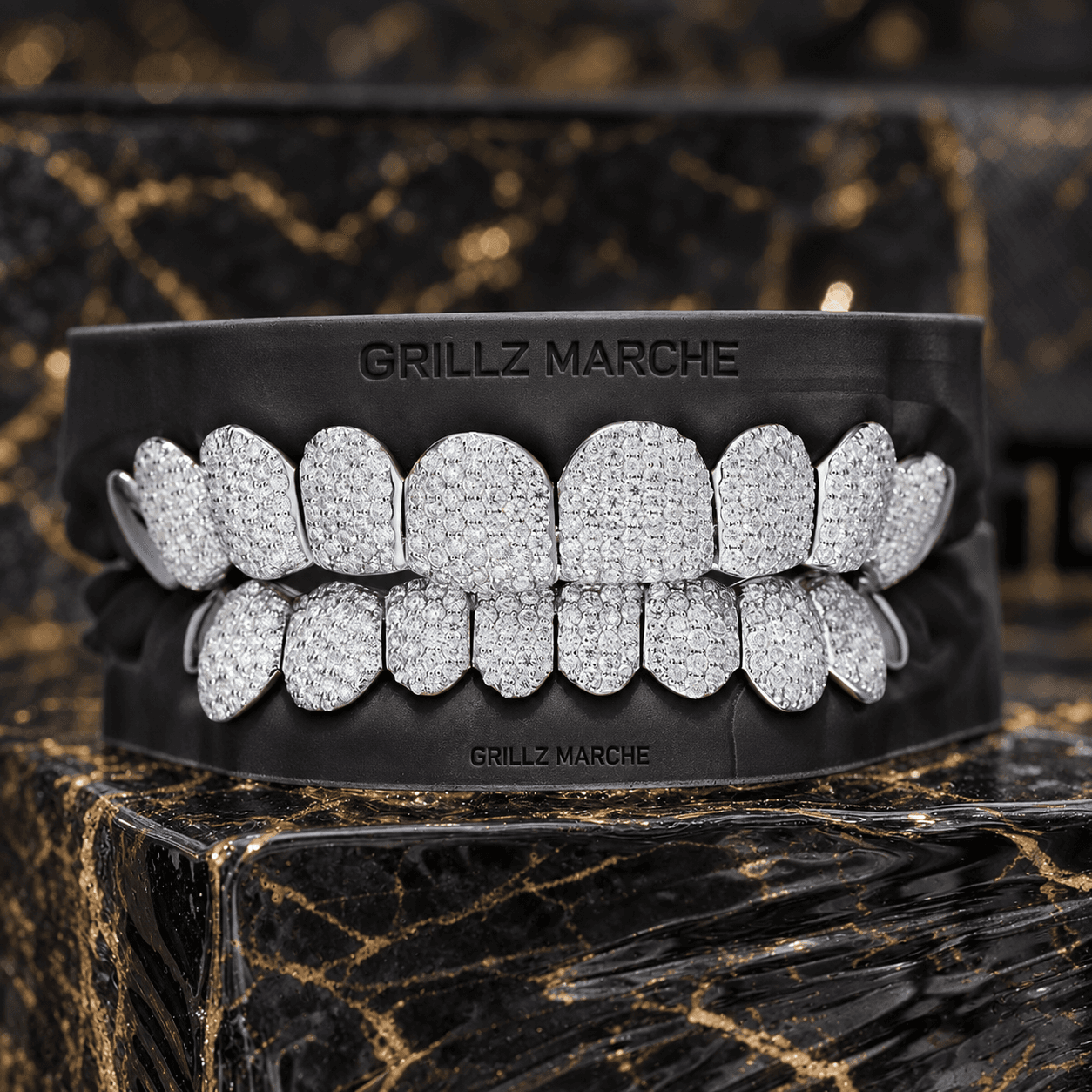 Full set — design di grillz su misura dell'atelier Grillz Marche, realizzabile sul calco dei tuoi denti